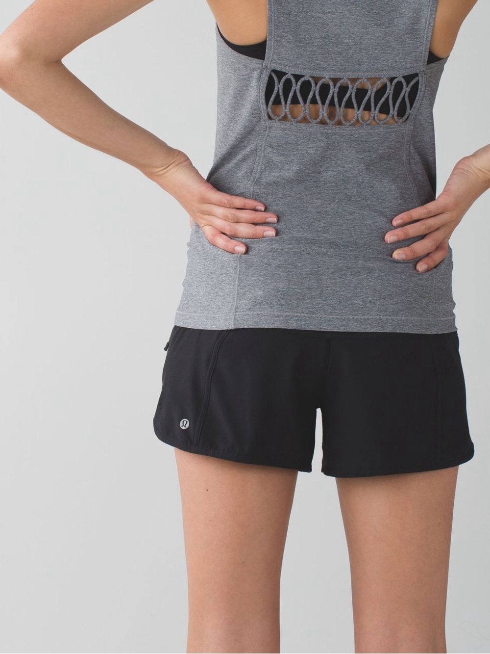 Lululemon Tracker Short III *4-way
